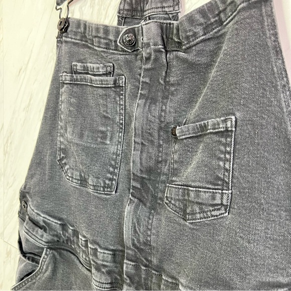 H&M Broken In Skinny Black Denim Overalls SZ 14 - Picture 3 of 9